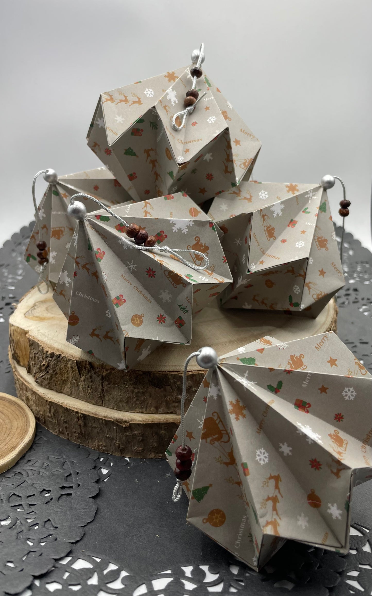 Lot six boules de Noël