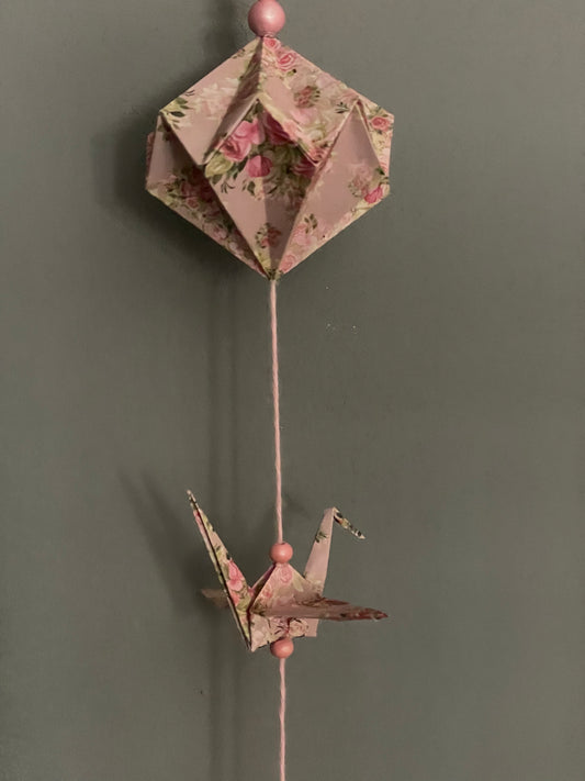 Guirlande origami fleuri rose